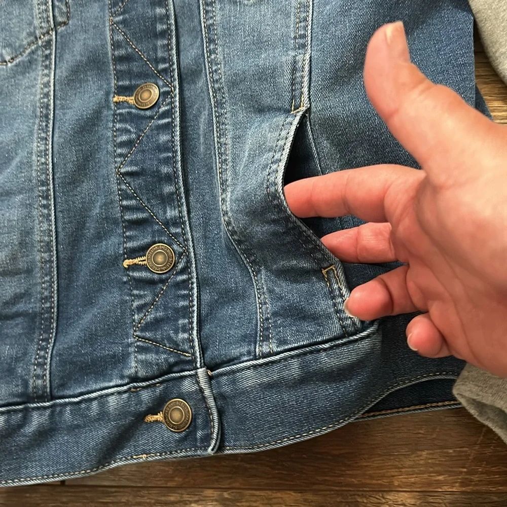 SO denim jacket with hoodie Sz 14 16